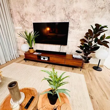 Appartement La Bella Claudia - 500m From The Arenales del Sol