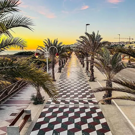 La Bella Claudia - 500m From The Appartement Arenales del Sol